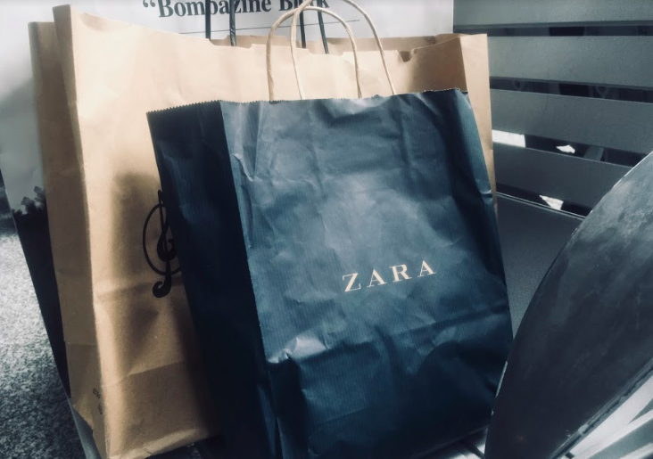 These Zara trousers are now reduced to €16 and what a Friday bargain