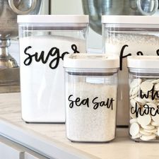On an organising buzz? You can download these fab pantry labels for FREE from Pinterest
