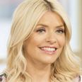 Holly Willoughby just wore a gorge €16 top from Mango, and it comes in FIVE colours