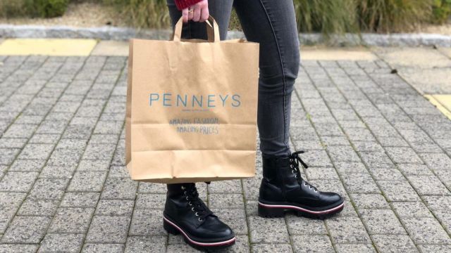 Penneys is selling cargo pants for €16 and they come in 4 gorgeous colours