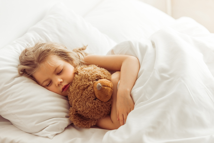 Bedtime chart shows the exact time you should put your child to bed, according to age