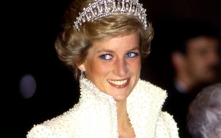 This is how Princess Diana broke a royal tradition that had been around centuries