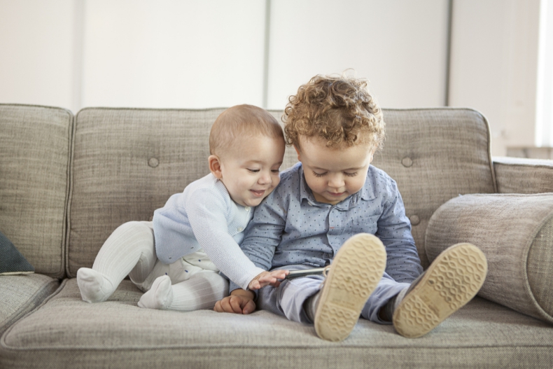 WHO releases brand new guidelines stating “no screen time at ALL” for under-2s