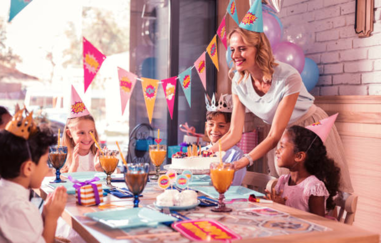 Mother asks guests to pay a ‘cover charge’ to enter her child’s birthday party