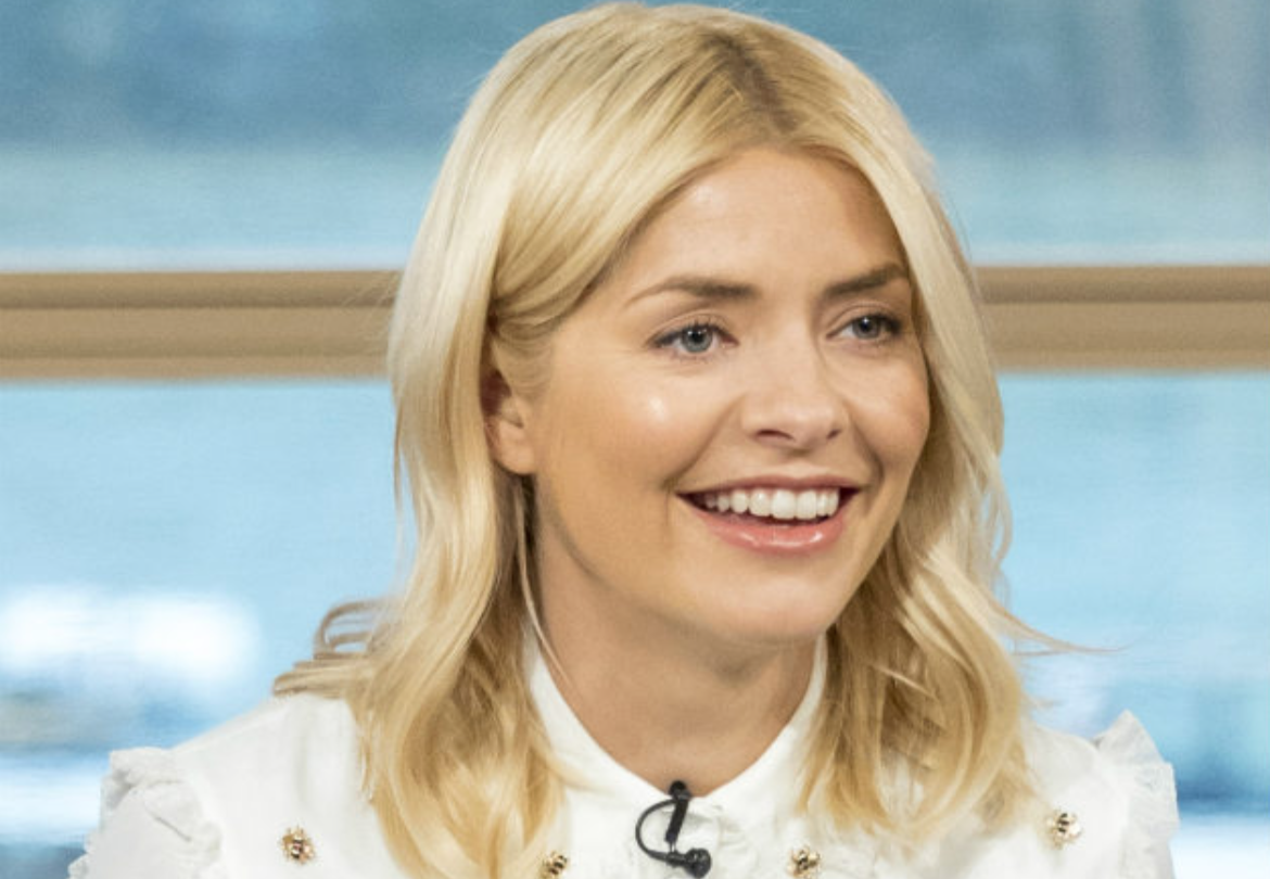 Holly Willoughby’s latest dress is from & Other Stories and we just love it