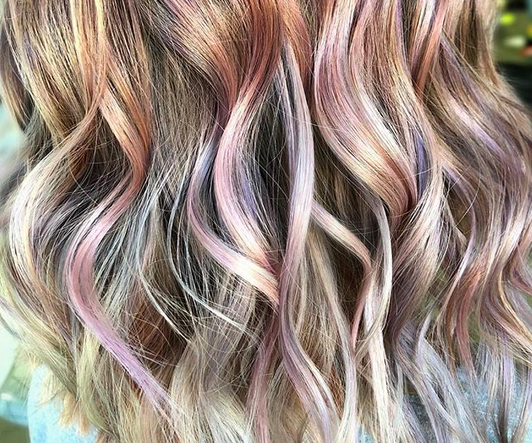 ‘Oil slick hair’ is the new hair colour trend every brunette needs to know about
