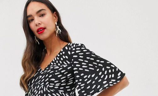 This €47 maternity dress from ASOS is perfect for holidays and seriously flattering too