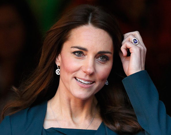 Did you see it? Kate Middleton wore the most beautiful cream dress last night
