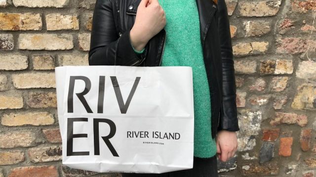 The River Island dress that’s been reduced to €18 comes in two fab colours