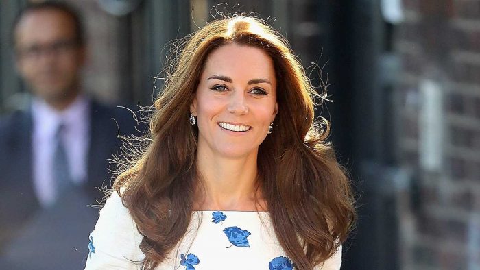 We’ve just found a gorgeous dupe of Kate Middleton’s white Wimbledon dress