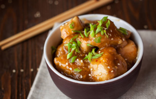 This honey garlic chicken recipe is perfect if you don’t want a takeaway this week