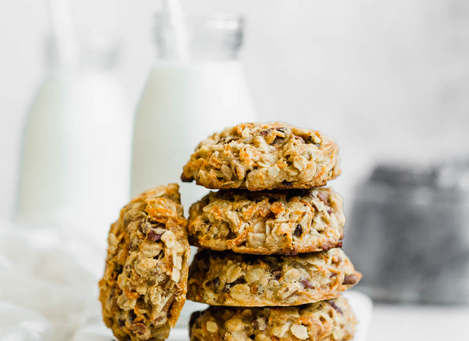 The healthy carrot cake breakfast cookies that will take the stress out of your mornings