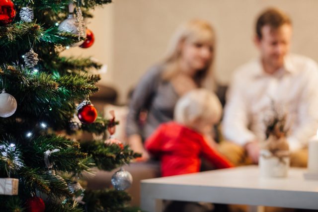 Is this mum ‘ruining Christmas’ by telling her child the truth?