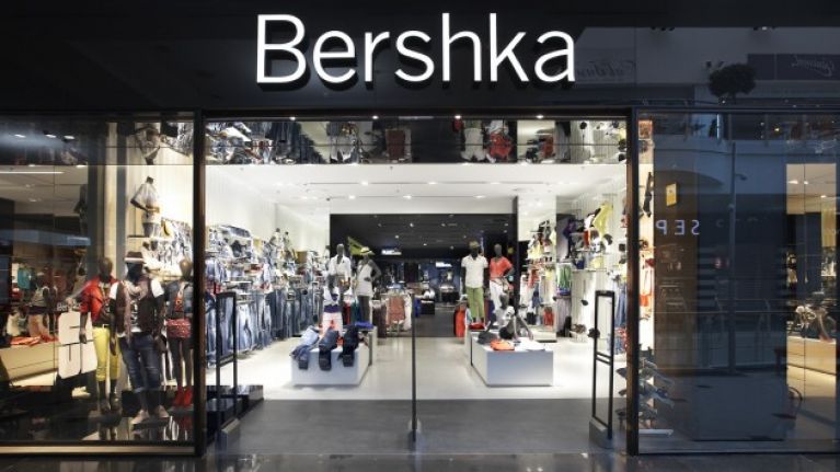 The €25 Bershka jumper that will be your go-to on cold mornings