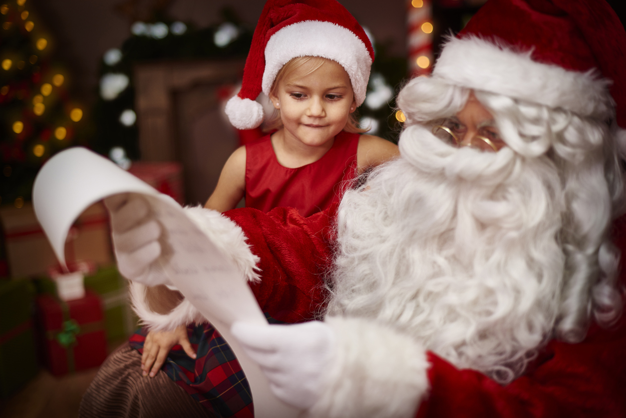 [CLOSED] Win a family pass to visit Santa plus a €150 Arboretum gift card