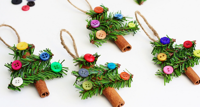 Christmas-themed crafts