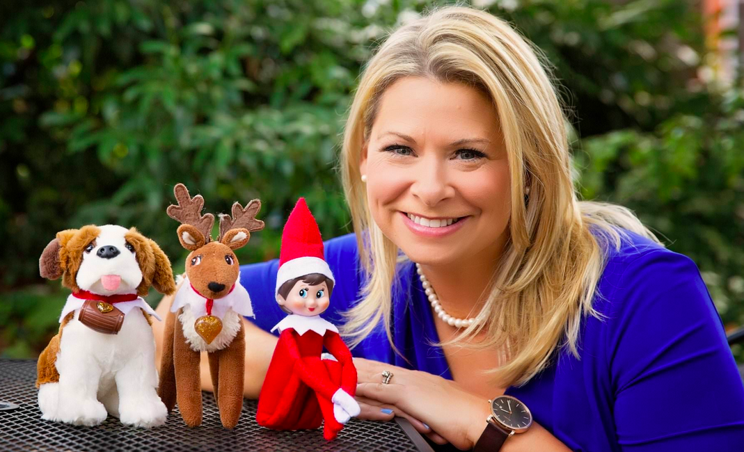 The mum behind Elf on the Shelf: “Being part of families creating Christmas memories is magical”
