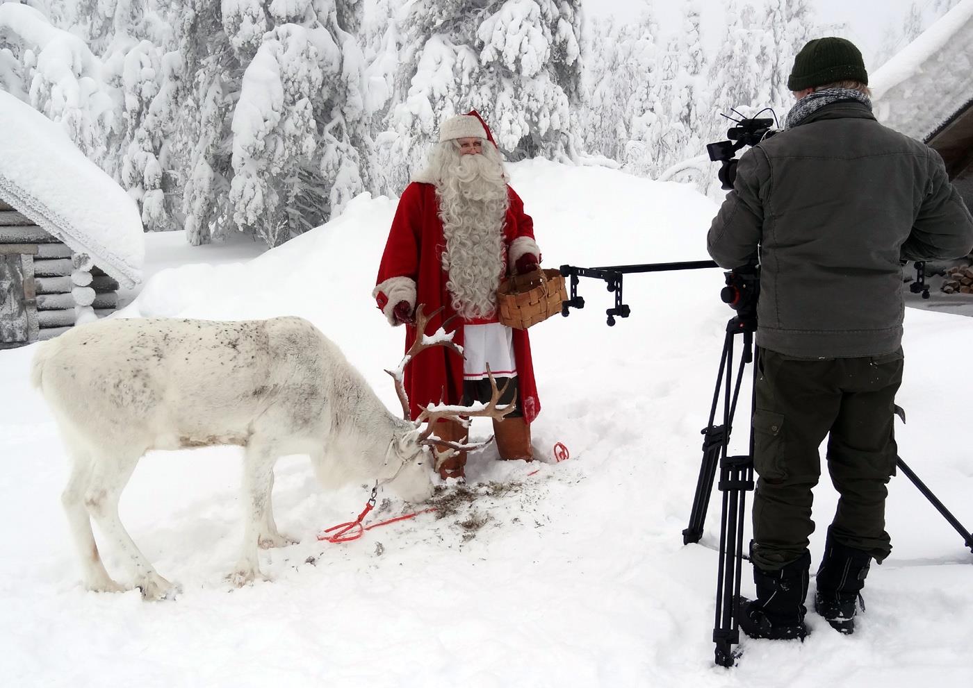A Santa Television YouTube channel exists and the kids are going to love it