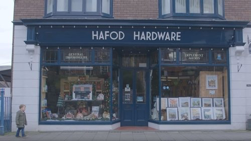 Family-run hardware store’s heartfelt Christmas ad is making us feel all kinds of emotional