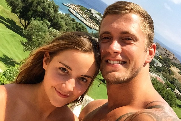 Dan Osborne has shared some gorgeous holiday pictures of Jacqueline Jossa and their kids