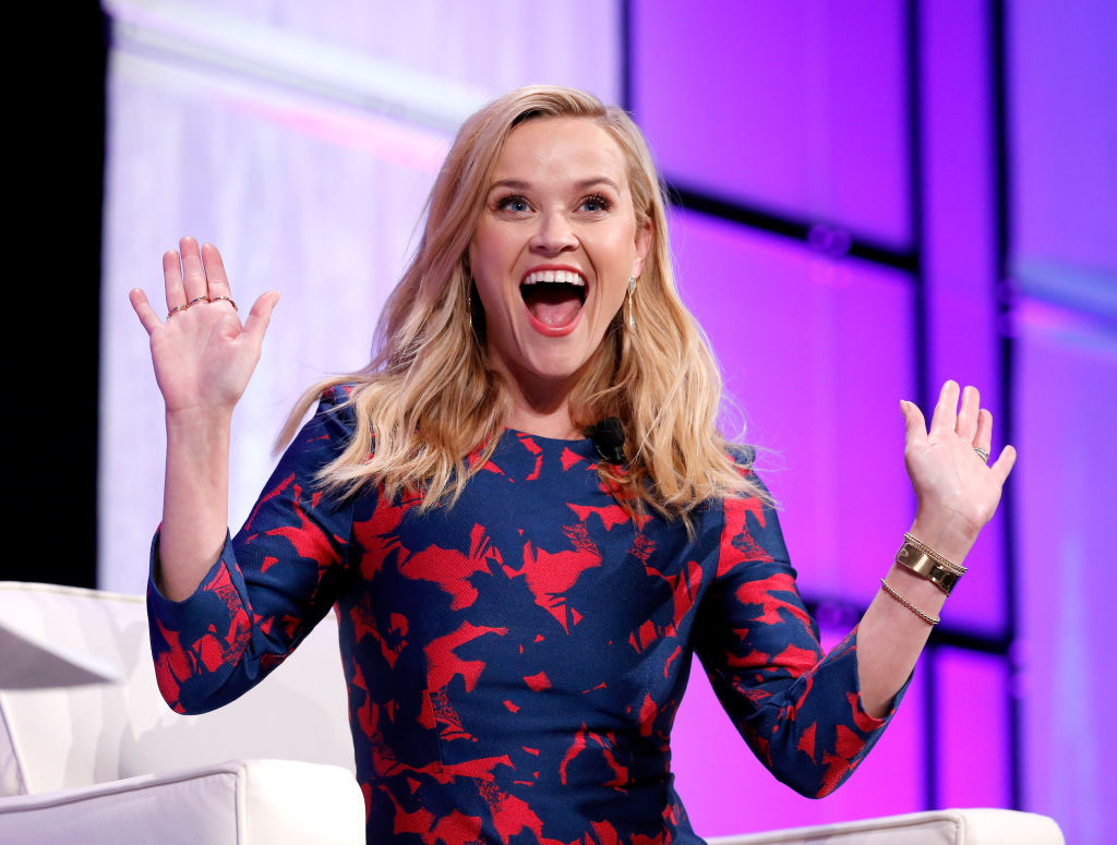 Reese Witherspoon posted a ‘girls night out’ selfie with her lookalike 20-year-old daughter Ava