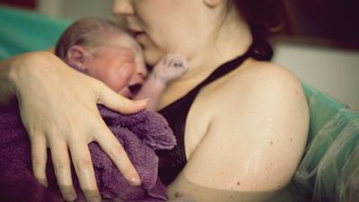 Mum confession: I couldn’t stop shaking after I gave birth – and it is actually pretty normal