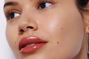 Bobbi Brown launches liquid foundation that turns into a self-setting powder