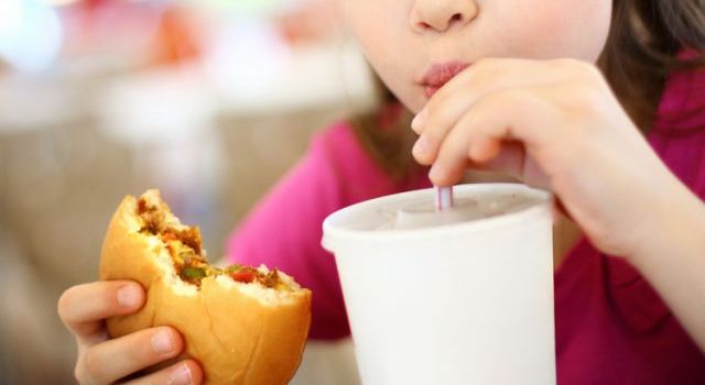dads give children more junk food