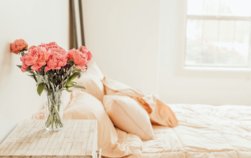Feeling anxious or overwhelmed? 3 easy ways to find your calm and de-stress at home