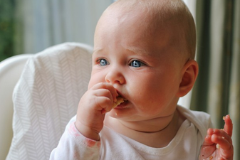 This mum’s nifty trick for dealing with a teething toddler is a total game changer