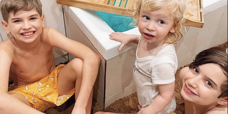 Stacey Solomon made a BEACH in her bathroom for her kids to play on