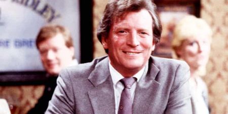 Coronation Street cast pay tribute to the passing of Johnny Briggs