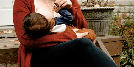 Many women are reluctant to admit breastfeeding struggles to their partner new study finds