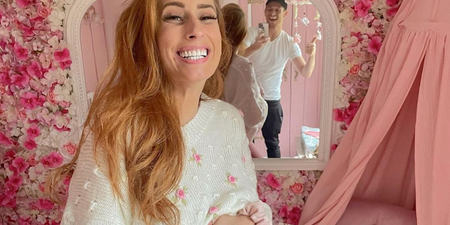 Stacey Solomon praised for sharing “raw and unedited” pregnancy photos