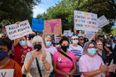 Judge temporarily blocks Texas abortion law