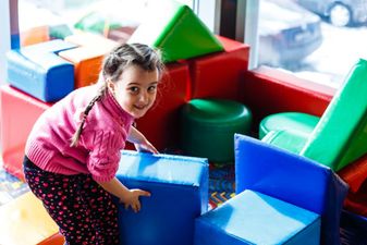 Children should avoid indoor parties, sleepovers and play dates, NPHET warns