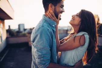 Red flags or red bunting? This is what experts say you should watch out for