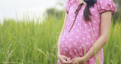 Teenage pregnancies almost don’t happen in Ireland anymore – and here is why
