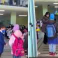 Italian children welcome and applaud Ukrainian pupils on their first day of school