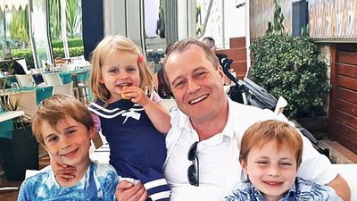 Andrew McGinley meets with the HSE for inquest into his wife’s care