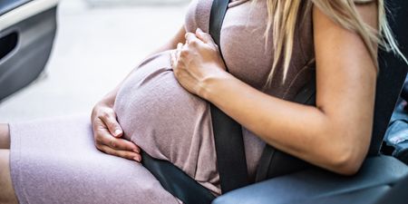 The safest way to wear a seatbelt correctly when you are pregnant