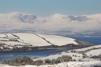 Multiple schools in Donegal close due to heavy snowfall