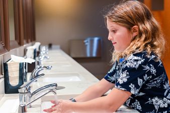 Is it acceptable for dads to take their daughters to women’s loos?