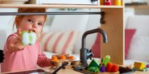 Study finds that toddlers are happier with ‘fewer toys’