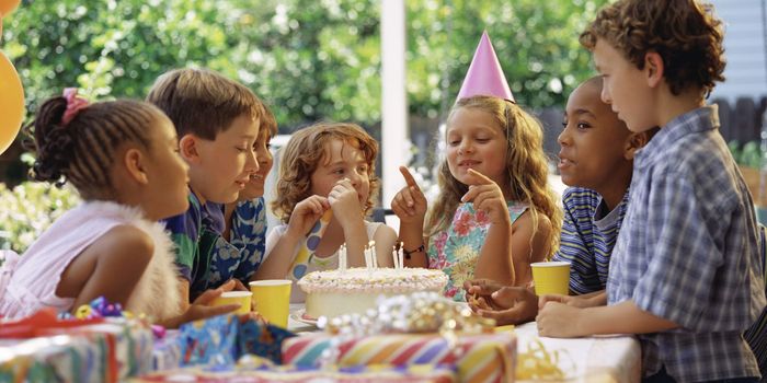 Mum turns away an uninvited child from her daughter’s birthday party – was she wrong?