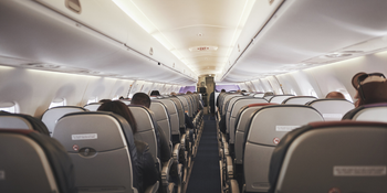 ‘Am I wrong for not giving up my airplane seat to a pregnant woman?’