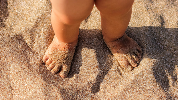 barefoot