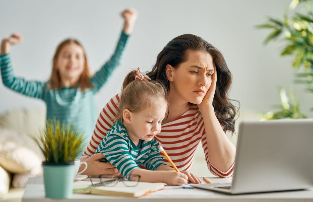 parenting stressed mum