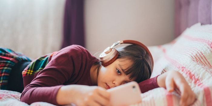 Alarming statistics reveal 40% of nine-year-olds engage in 3+ hours of screen time daily