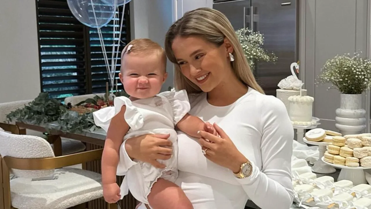 Molly-Mae’s €3.5 million mansion was not jointly owned with Tommy Fury